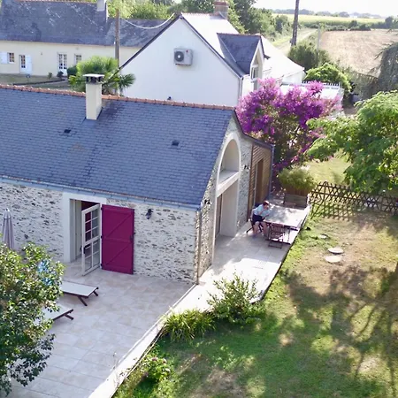 Au Bas Chalonge By Interhome