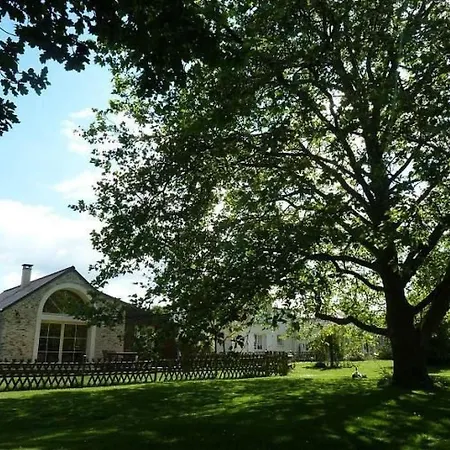 Au Bas Chalonge By Interhome Ligné